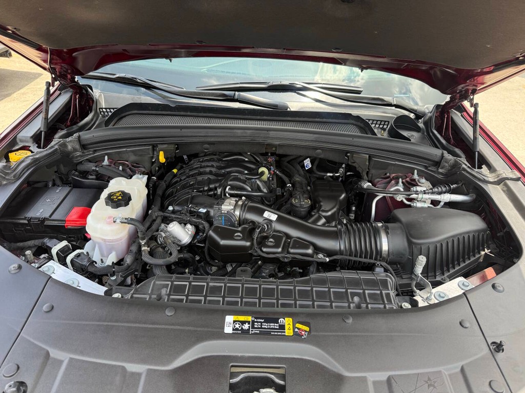 Jeep Grand Cherokee Vehicle Full-screen Gallery Image 36