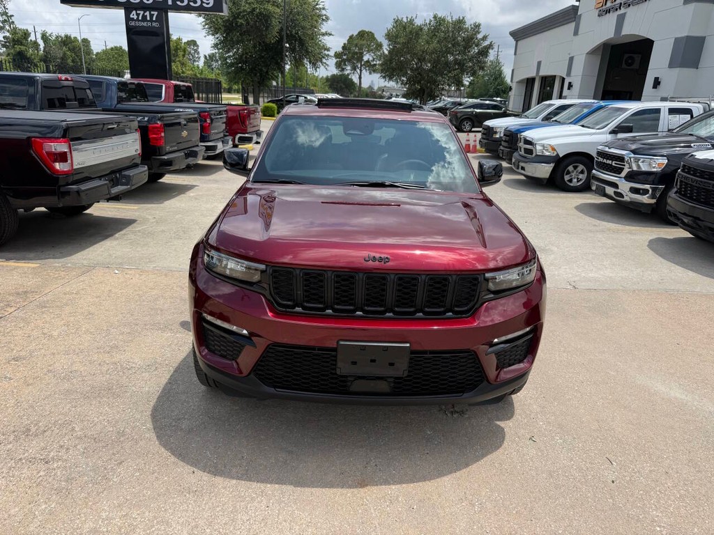 Jeep Grand Cherokee Vehicle Full-screen Gallery Image 41