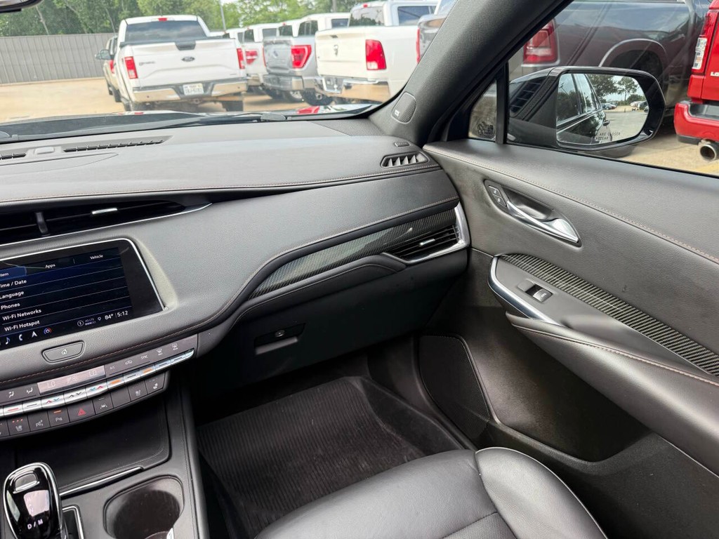 Cadillac XT4 Vehicle Full-screen Gallery Image 20