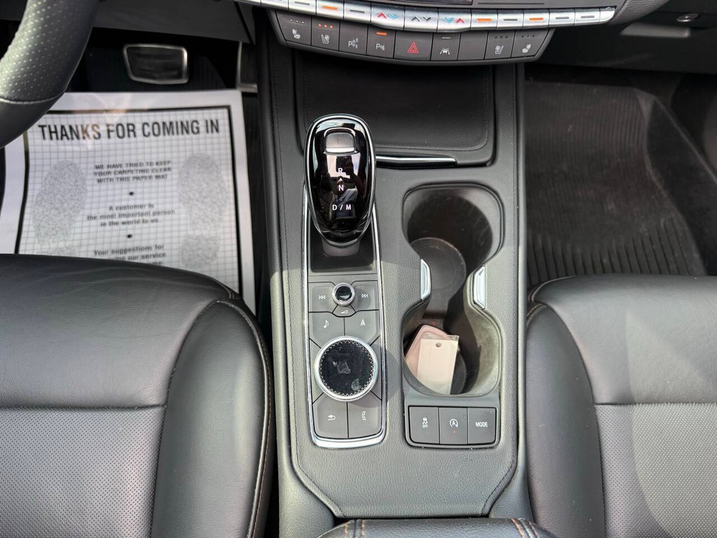 Cadillac XT4 Vehicle Full-screen Gallery Image 27