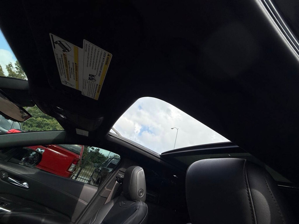 Cadillac XT4 Vehicle Full-screen Gallery Image 30