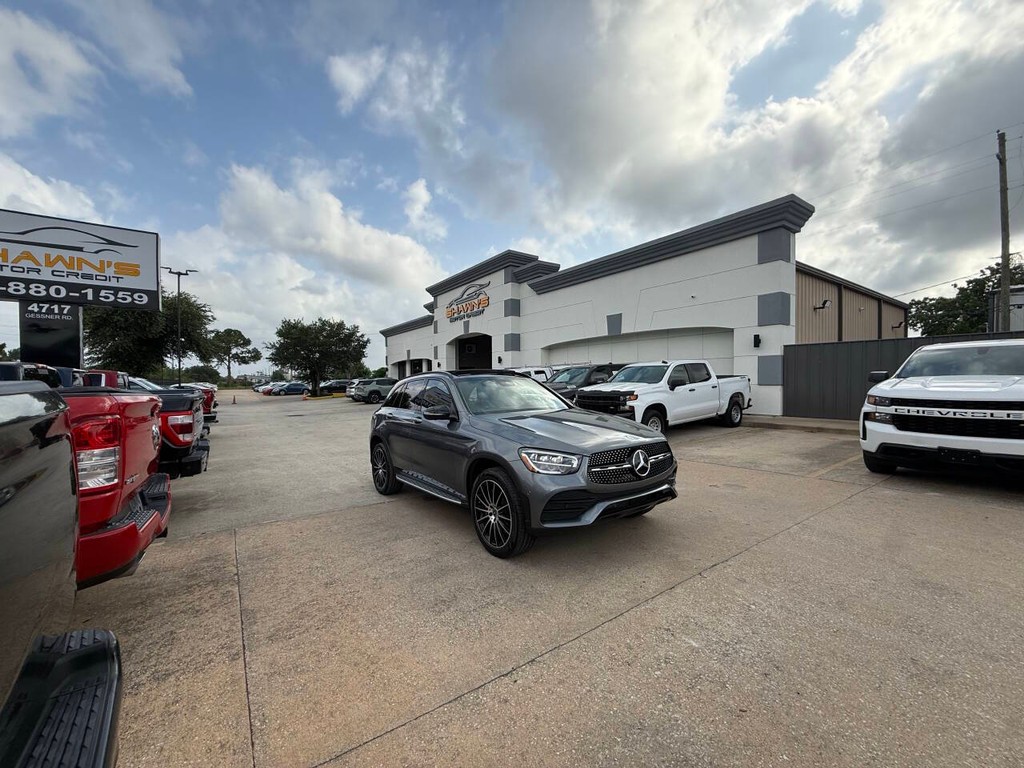 Mercedes-Benz GLC Vehicle Full-screen Gallery Image 44