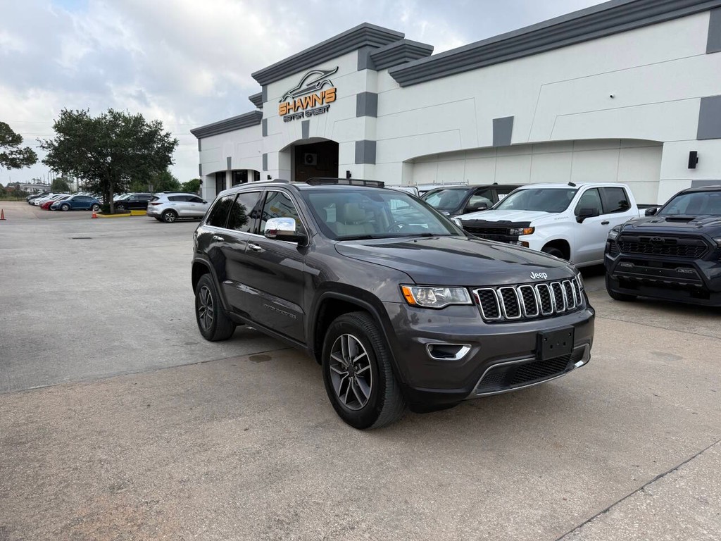 Jeep Grand Cherokee Vehicle Full-screen Gallery Image 02