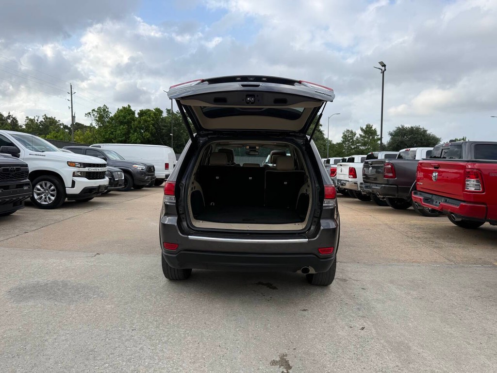 Jeep Grand Cherokee Vehicle Full-screen Gallery Image 37