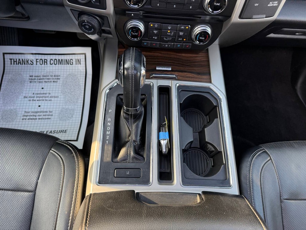 Ford F-150 Vehicle Full-screen Gallery Image 32
