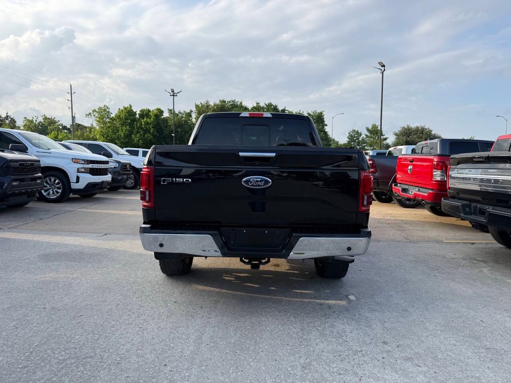 Ford F-150 Vehicle Full-screen Gallery Image 41