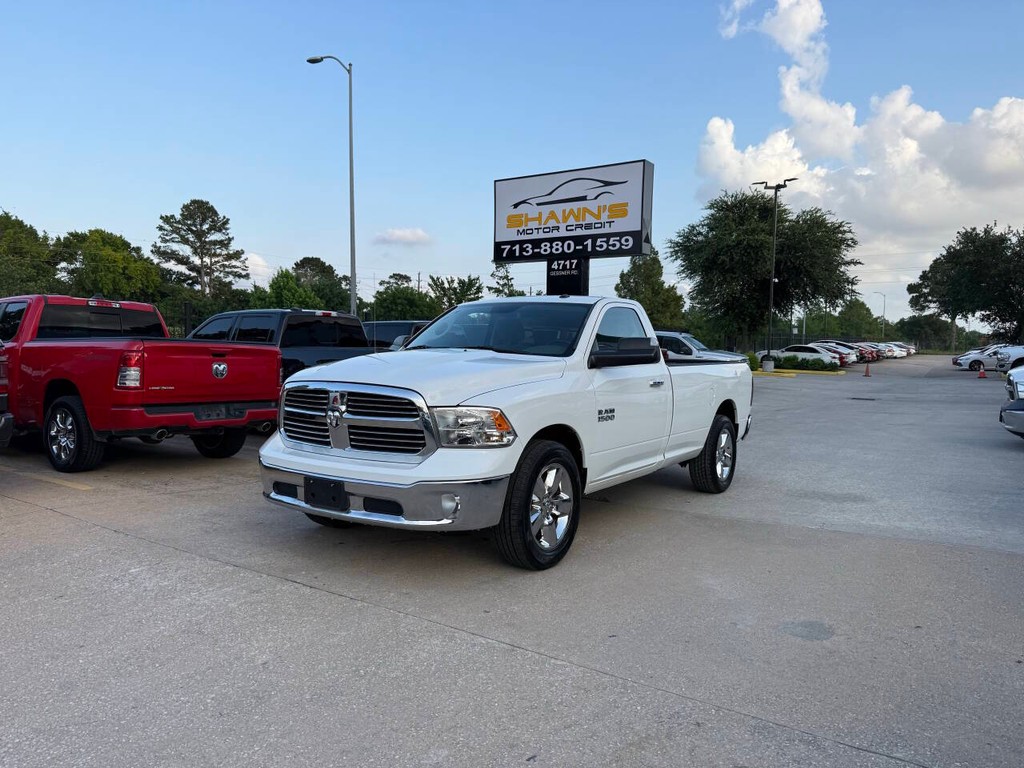 Ram 1500 Vehicle Full-screen Gallery Image 03