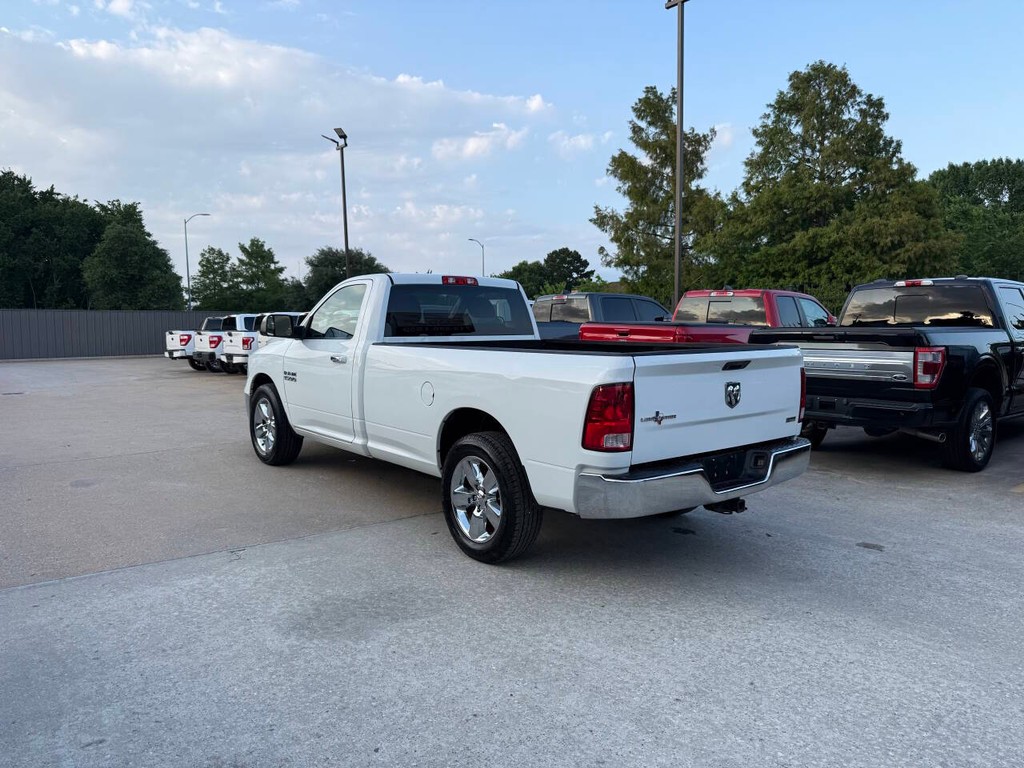 Ram 1500 Vehicle Full-screen Gallery Image 04