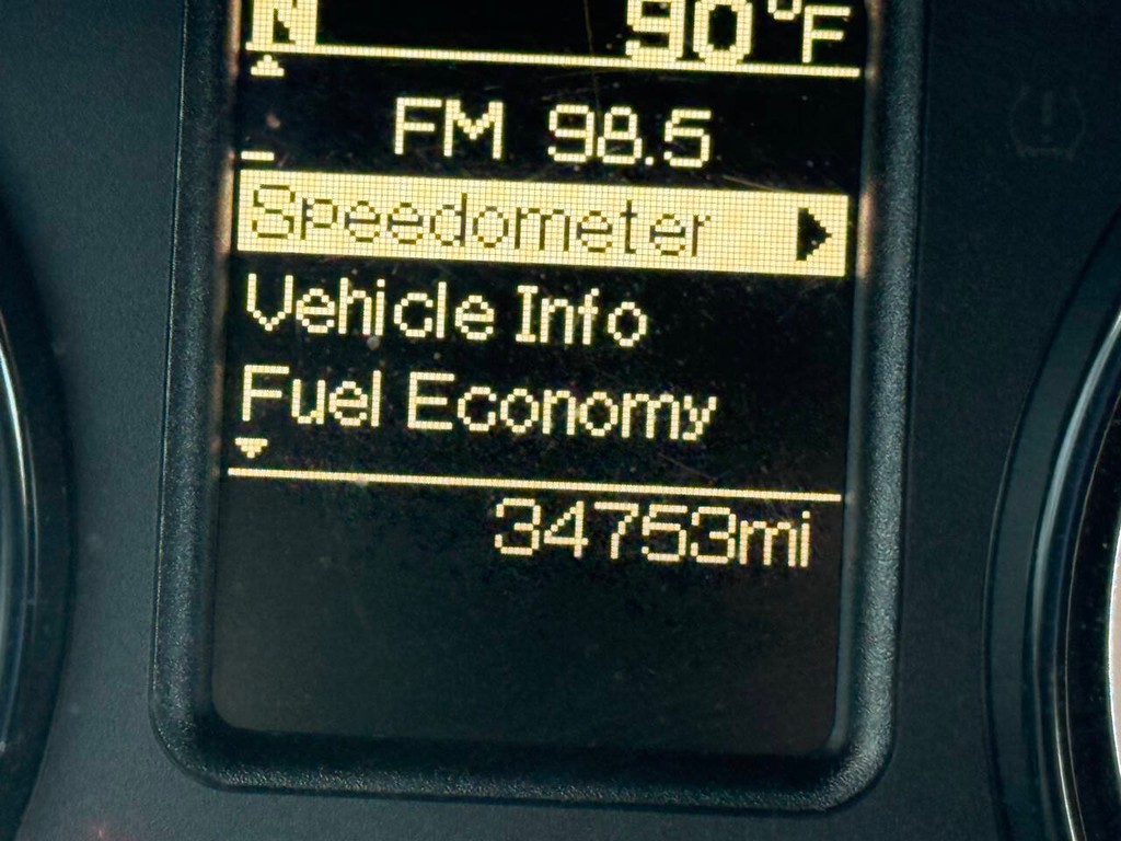 Ram 1500 Vehicle Full-screen Gallery Image 25