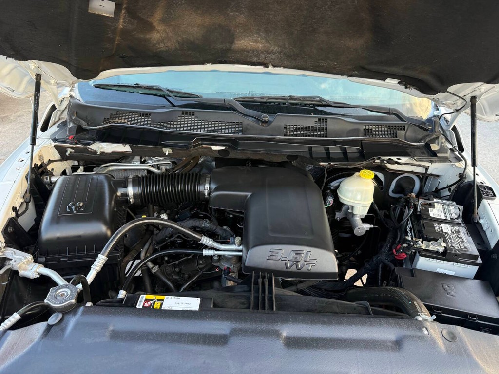 Ram 1500 Vehicle Full-screen Gallery Image 27