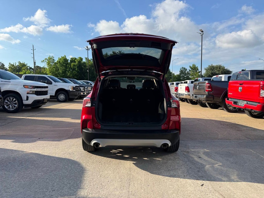 Ford Escape Vehicle Full-screen Gallery Image 38