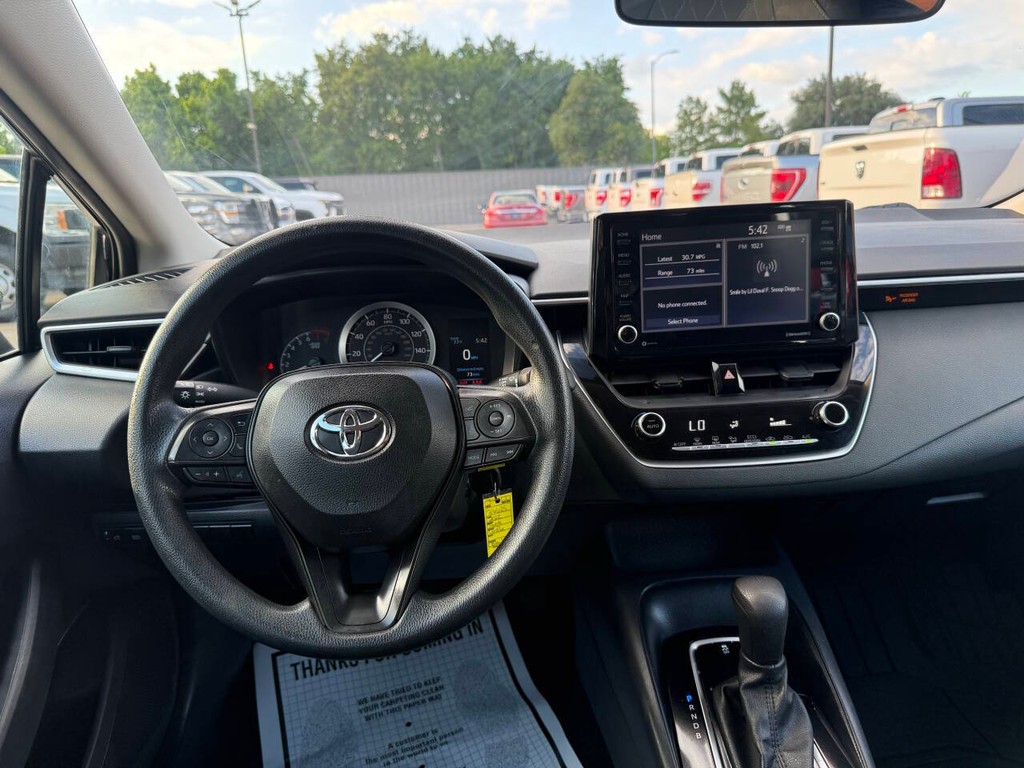 Toyota Corolla Vehicle Full-screen Gallery Image 20