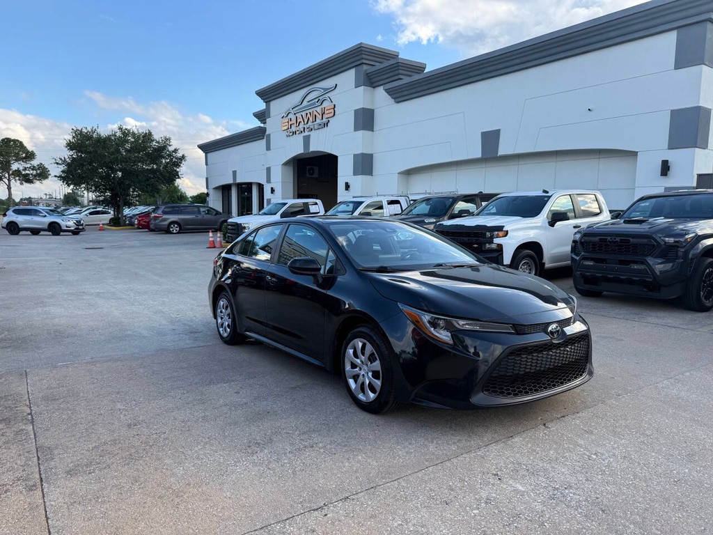 Toyota Corolla Vehicle Full-screen Gallery Image 34