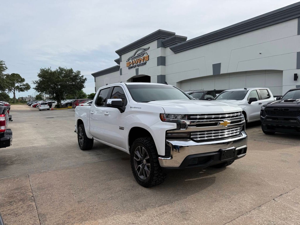 Chevrolet Silverado 1500 Vehicle Full-screen Gallery Image 02
