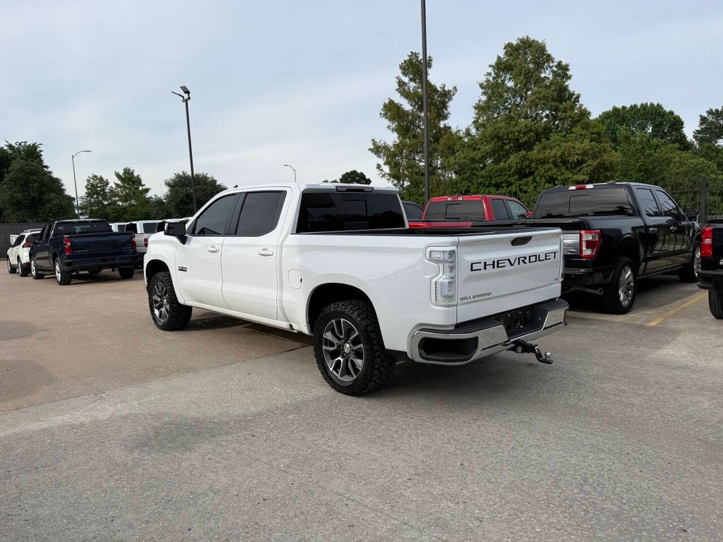 Chevrolet Silverado 1500 Vehicle Full-screen Gallery Image 04