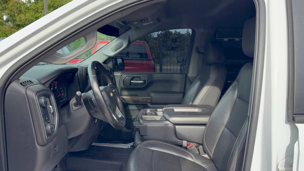 Chevrolet Silverado 1500 Vehicle Full-screen Gallery Image 07