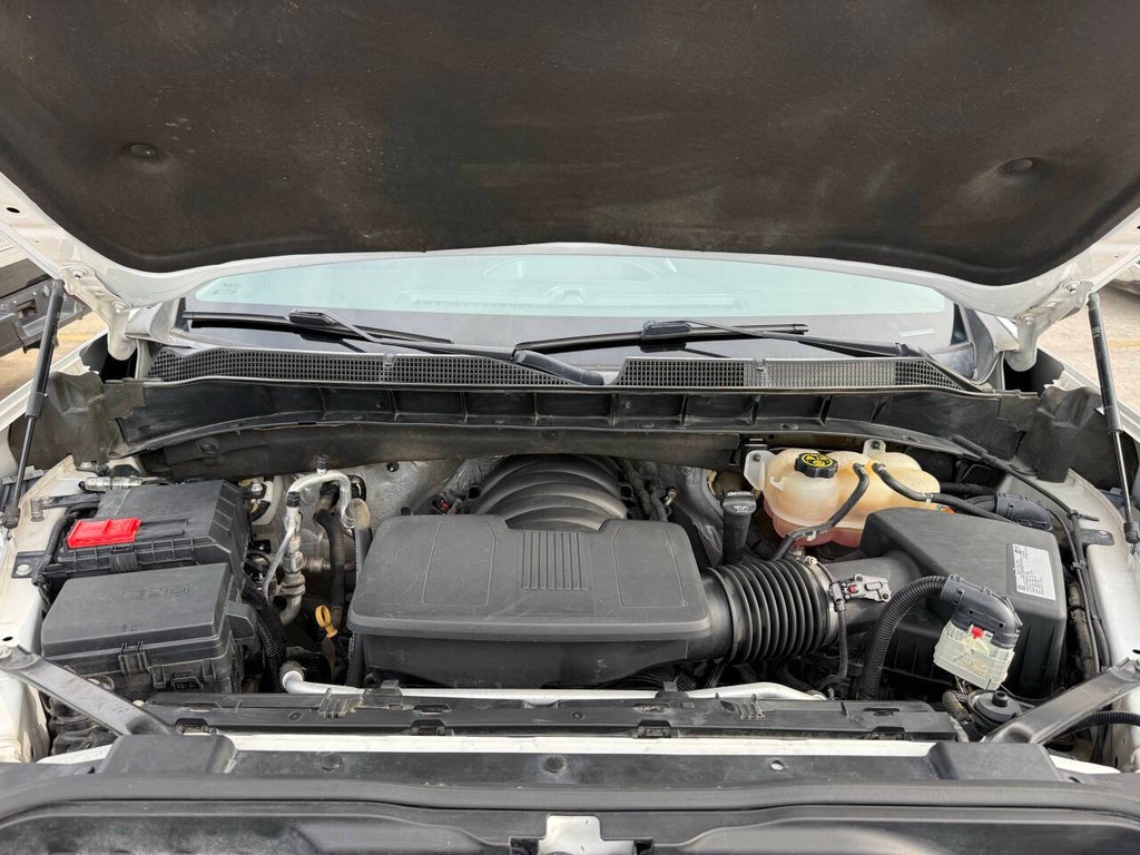 Chevrolet Silverado 1500 Vehicle Full-screen Gallery Image 33