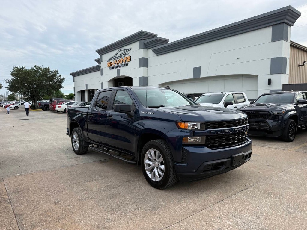 Chevrolet Silverado 1500 Vehicle Full-screen Gallery Image 40