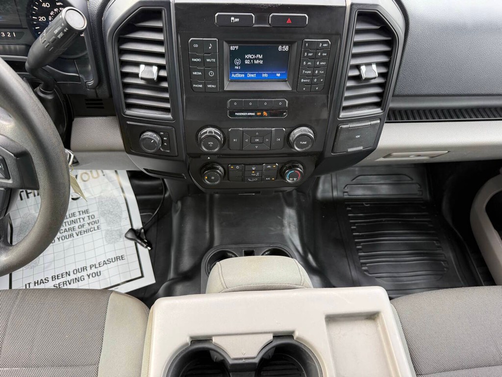Ford F-150 Vehicle Full-screen Gallery Image 27