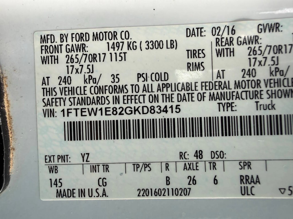 Ford F-150 Vehicle Full-screen Gallery Image 31