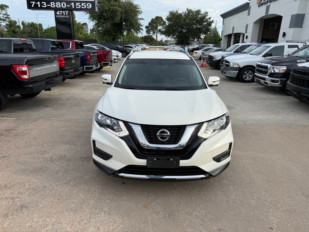 Nissan Rogue Vehicle Full-screen Gallery Image 37