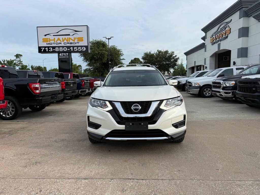 Nissan Rogue Vehicle Full-screen Gallery Image 38
