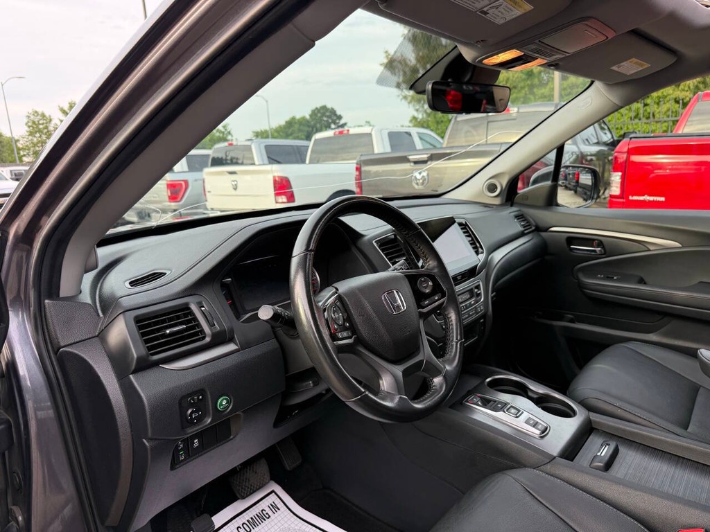 Honda Pilot Vehicle Full-screen Gallery Image 06