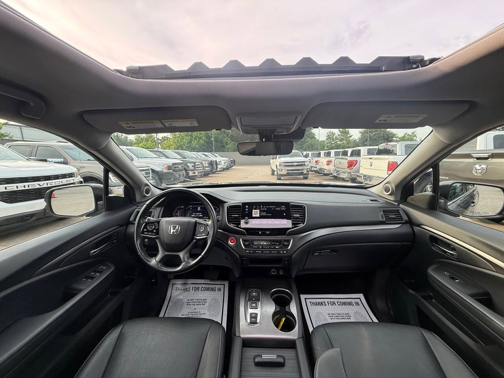 Honda Pilot Vehicle Full-screen Gallery Image 20