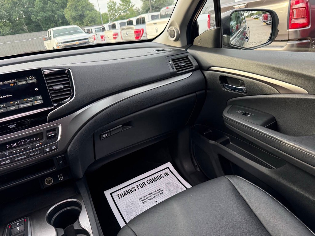 Honda Pilot Vehicle Full-screen Gallery Image 22