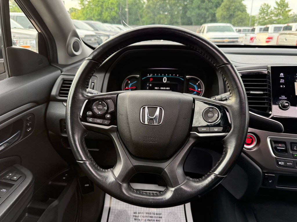 Honda Pilot Vehicle Full-screen Gallery Image 24