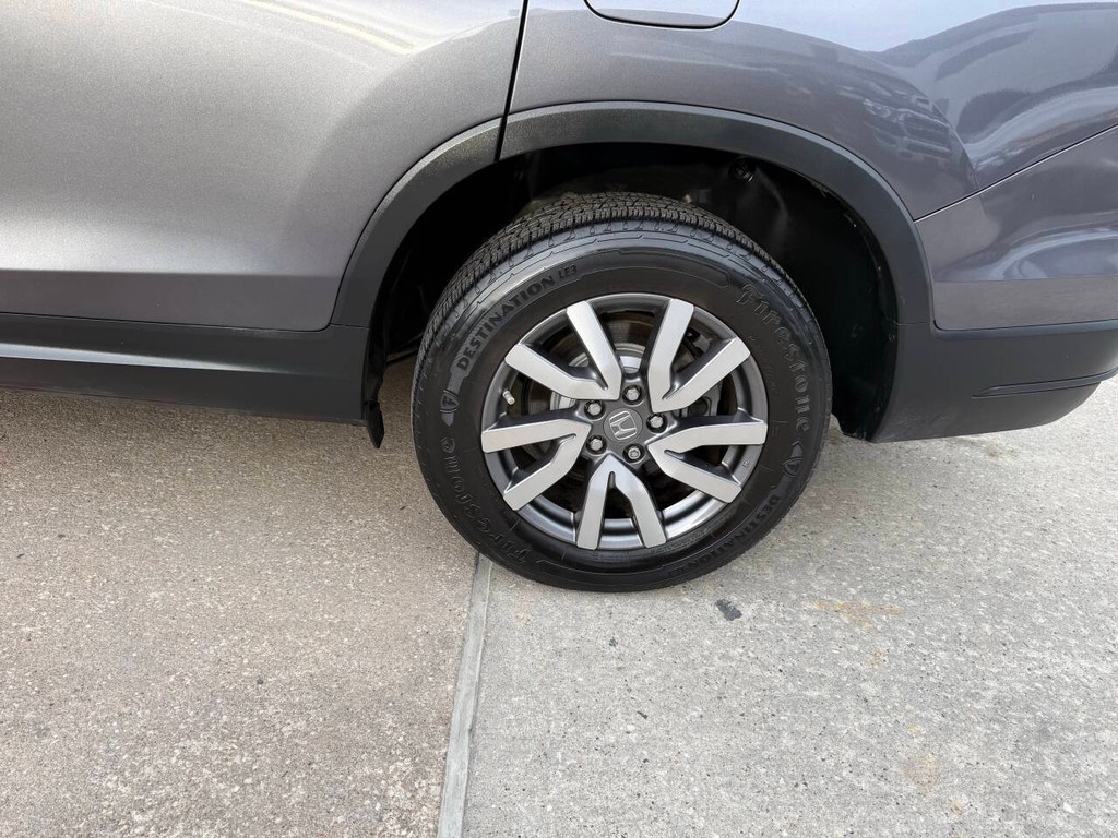 Honda Pilot Vehicle Full-screen Gallery Image 38