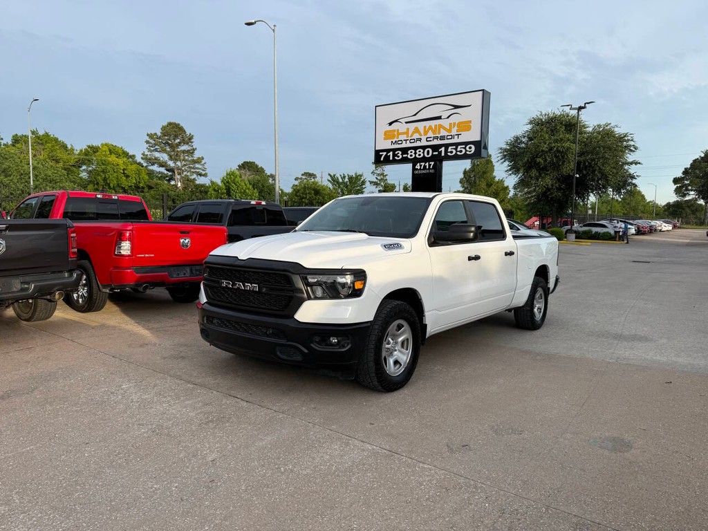 Ram 1500 Vehicle Full-screen Gallery Image 03
