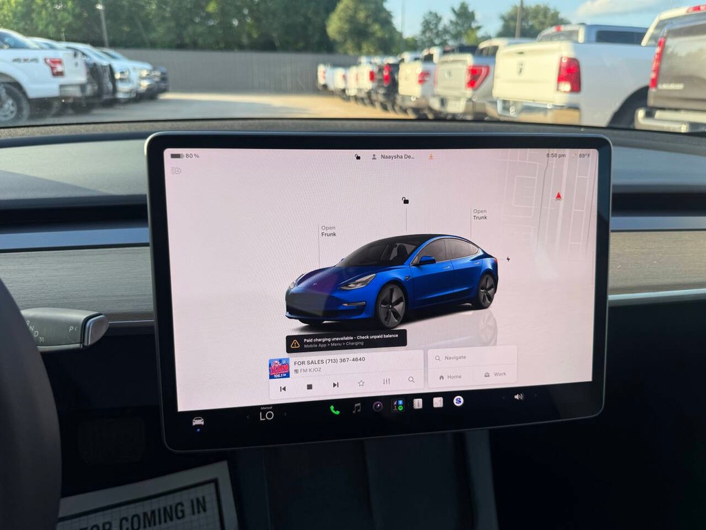 Tesla Model 3 Vehicle Full-screen Gallery Image 24