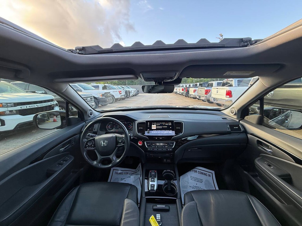Honda Pilot Vehicle Full-screen Gallery Image 20