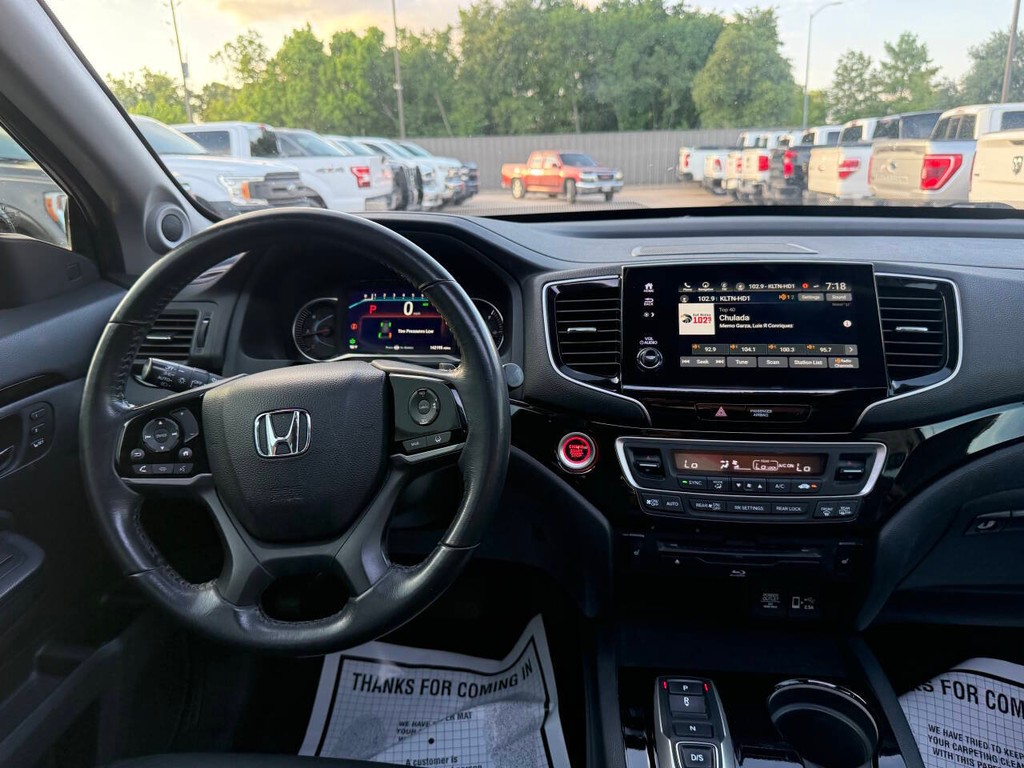 Honda Pilot Vehicle Full-screen Gallery Image 23
