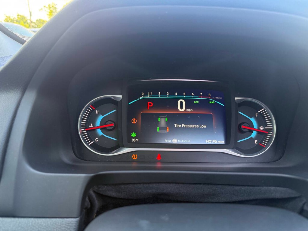 Honda Pilot Vehicle Full-screen Gallery Image 36