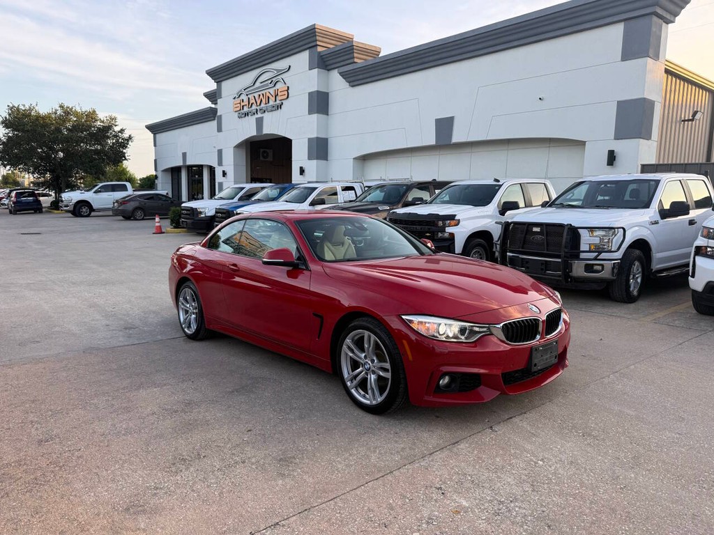 BMW 4 Series Vehicle Full-screen Gallery Image 03