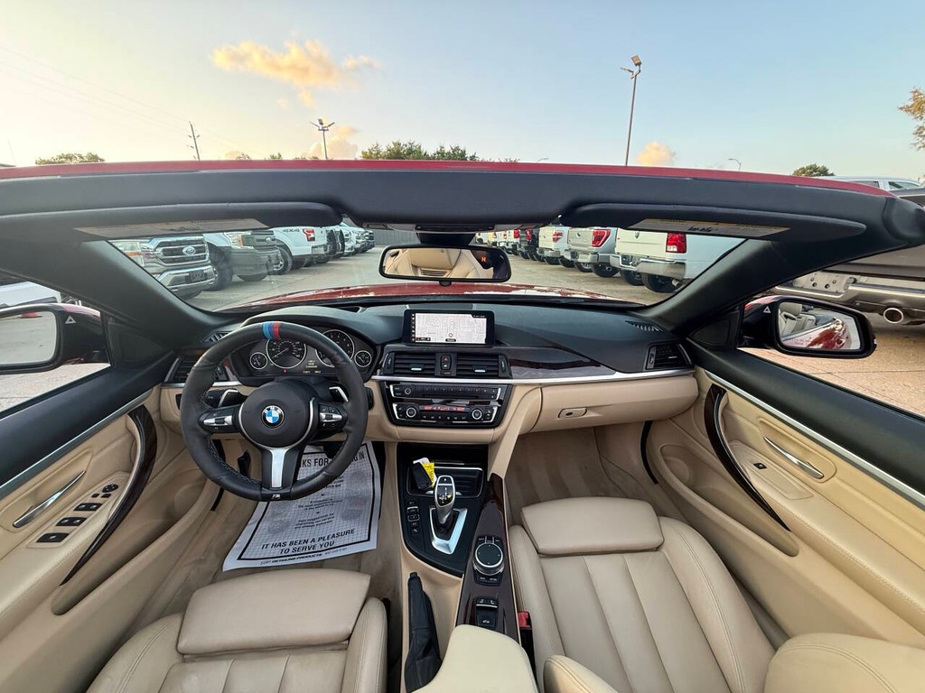 BMW 4 Series Vehicle Full-screen Gallery Image 19