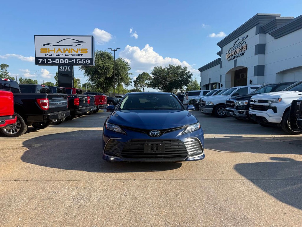 Toyota Camry Vehicle Full-screen Gallery Image 38