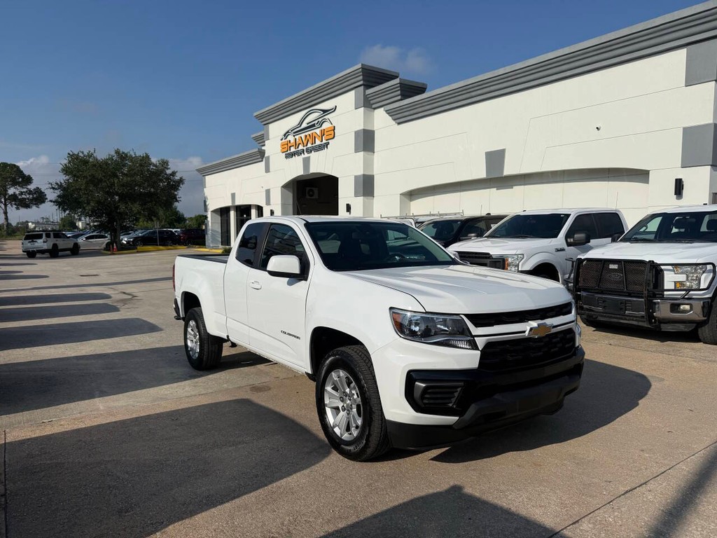 Chevrolet Colorado Vehicle Full-screen Gallery Image 02