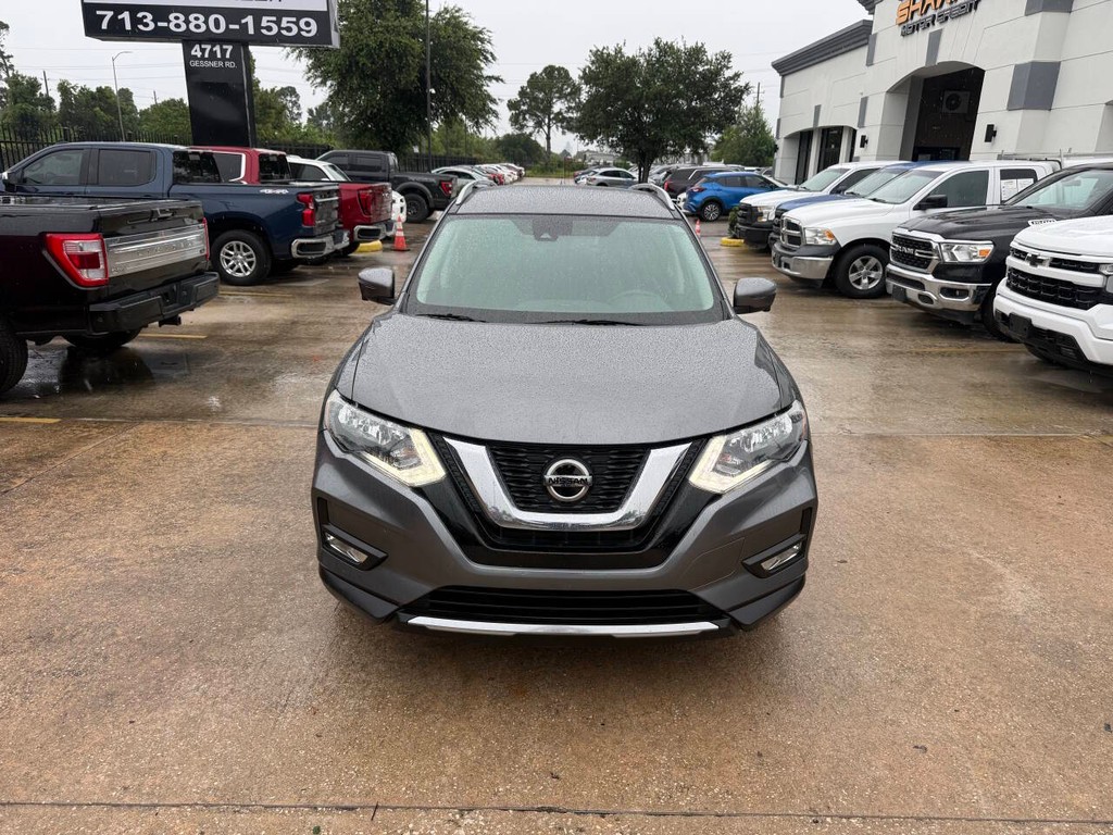 Nissan Rogue Vehicle Full-screen Gallery Image 40
