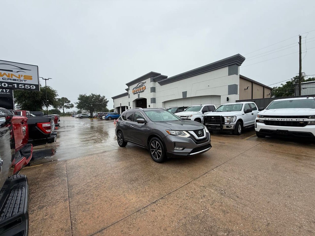 Nissan Rogue Vehicle Full-screen Gallery Image 44