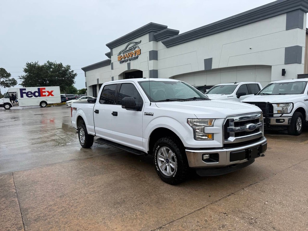 Ford F-150 Vehicle Full-screen Gallery Image 02