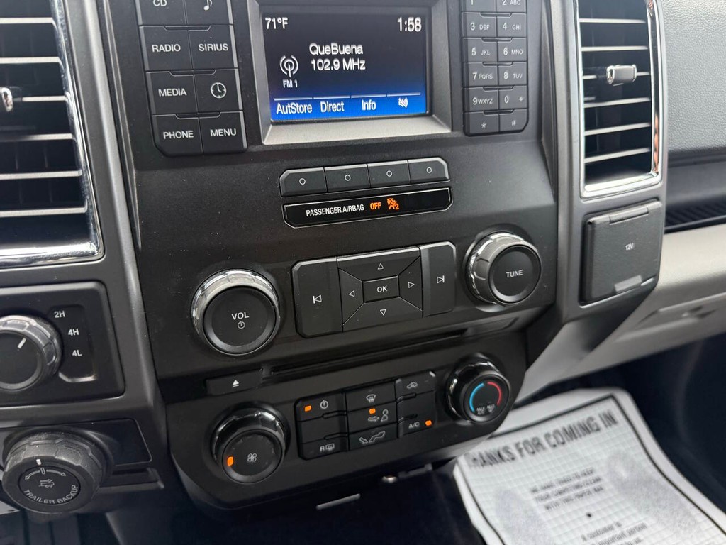 Ford F-150 Vehicle Full-screen Gallery Image 27