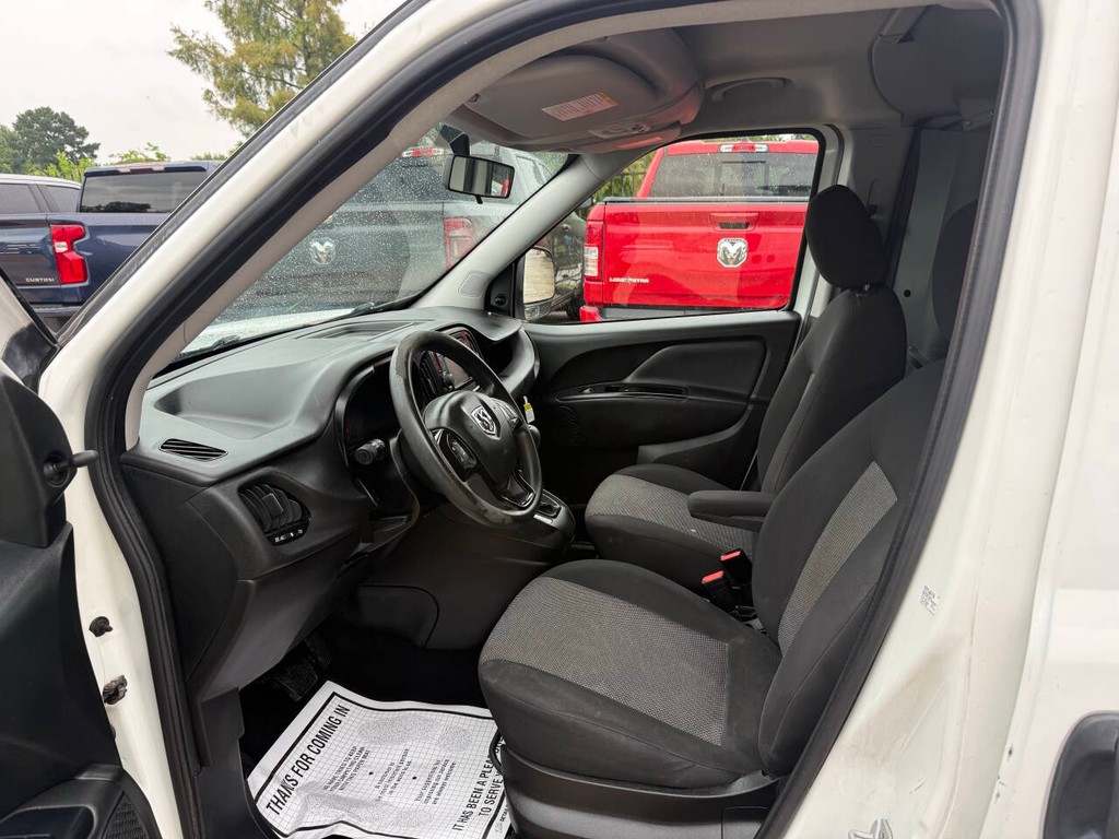 Ram ProMaster City Cargo Van Vehicle Full-screen Gallery Image 07