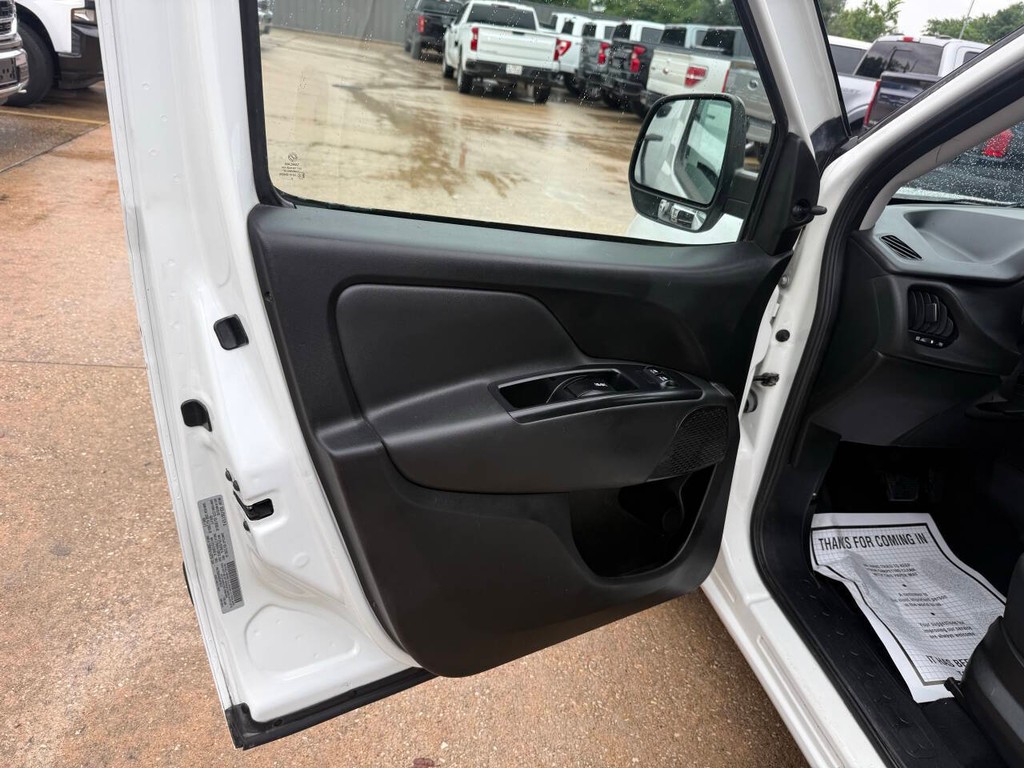 Ram ProMaster City Cargo Van Vehicle Full-screen Gallery Image 08