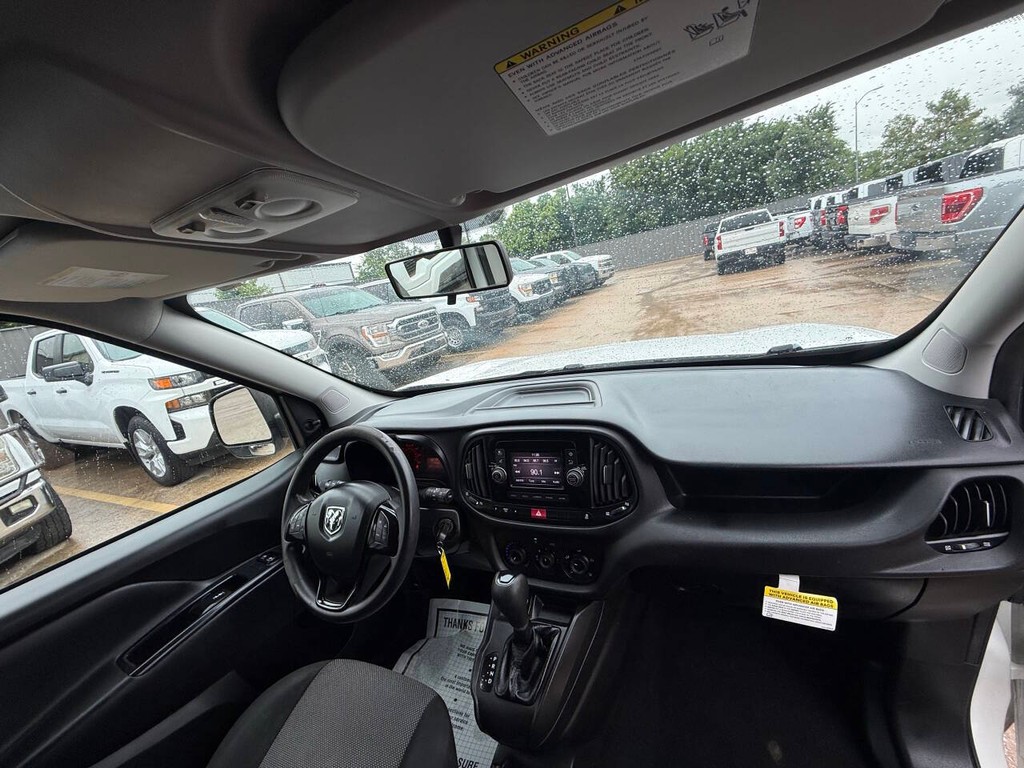 Ram ProMaster City Cargo Van Vehicle Full-screen Gallery Image 13