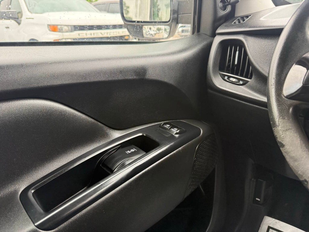 Ram ProMaster City Cargo Van Vehicle Full-screen Gallery Image 22
