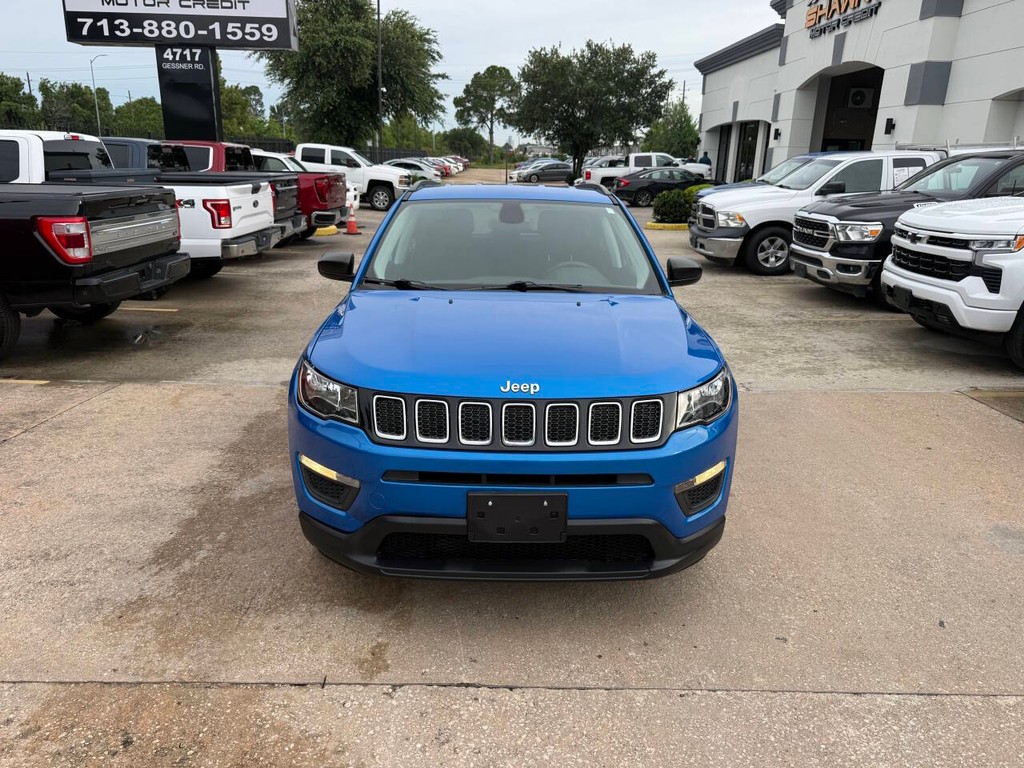 Jeep Compass Vehicle Full-screen Gallery Image 38