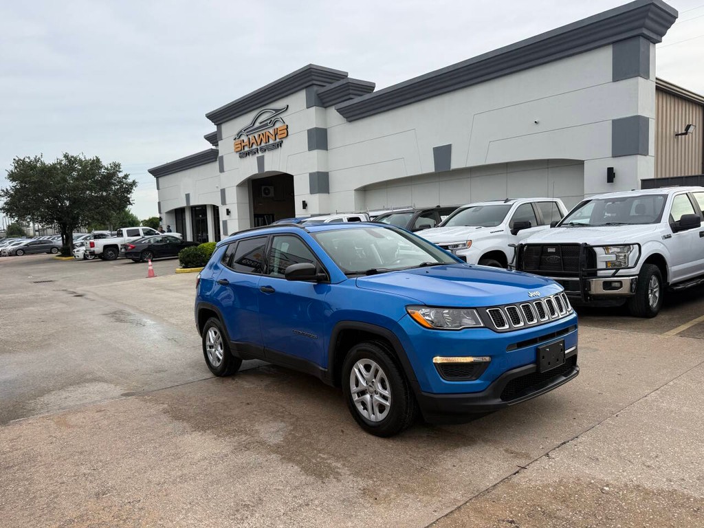 Jeep Compass Vehicle Full-screen Gallery Image 40